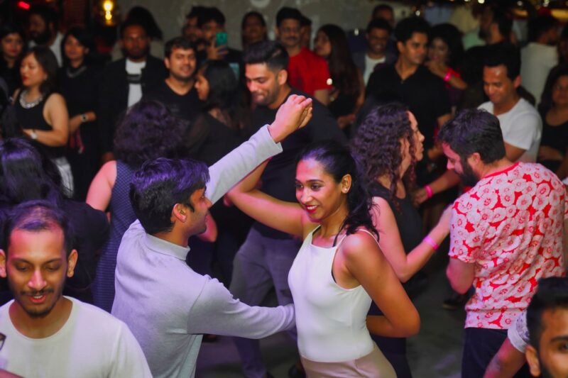 Partner Dance Workshop - Bachata - Image 5